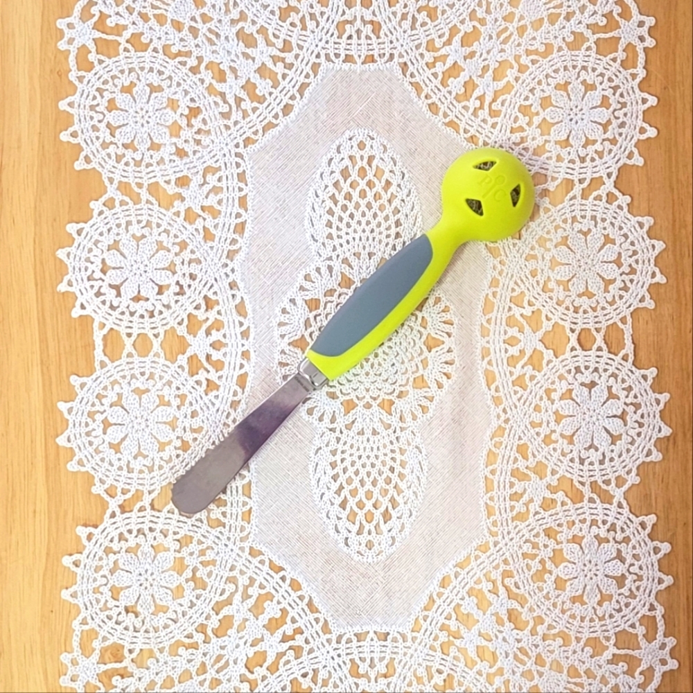 Pampered Chef Avocado Tool
